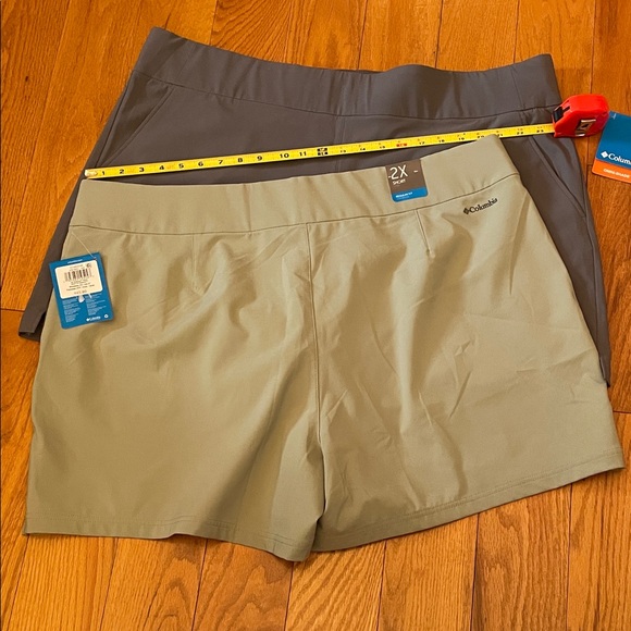 2 pr Columbia Women's Athletic Shorts Sz 2x Omni shade PFG - Picture 5 of 9